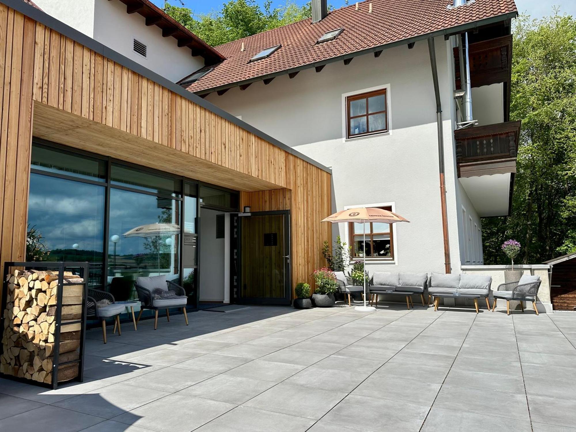 Landgasthof Linden Exterior photo
